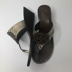 Tory Burch Louisa Logo Wedge sandal, size 6.5